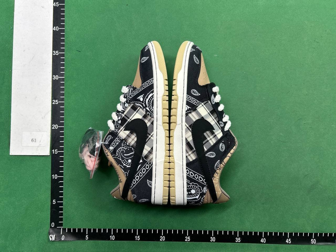 Nike Dunk Travissco